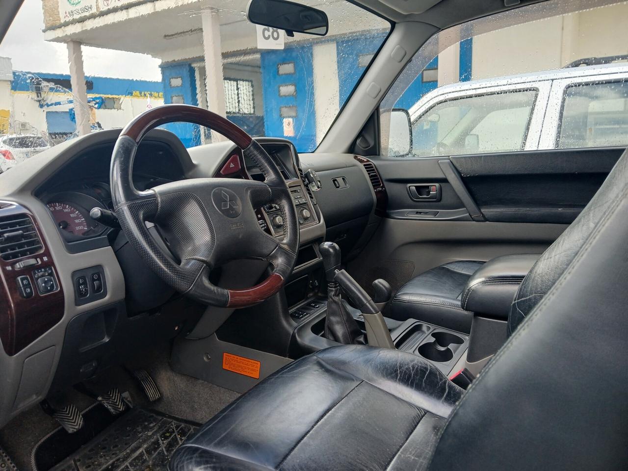 MITSUBISHI Pajero GLS1 3.200 DI-D 160cv 3porte