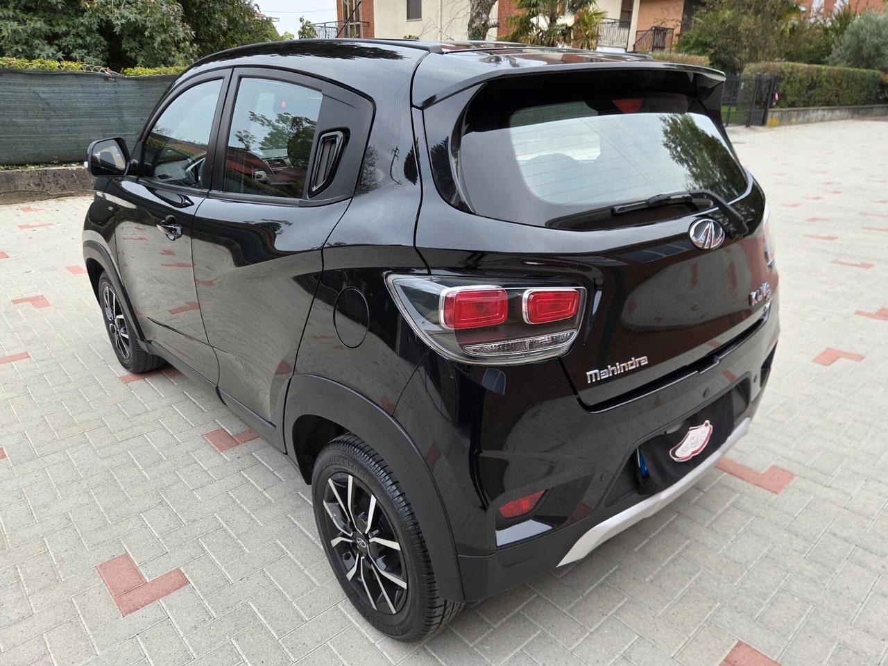 Mahindra KUV100 1.2 VVT 87 cv M-Bifuel GPL K8