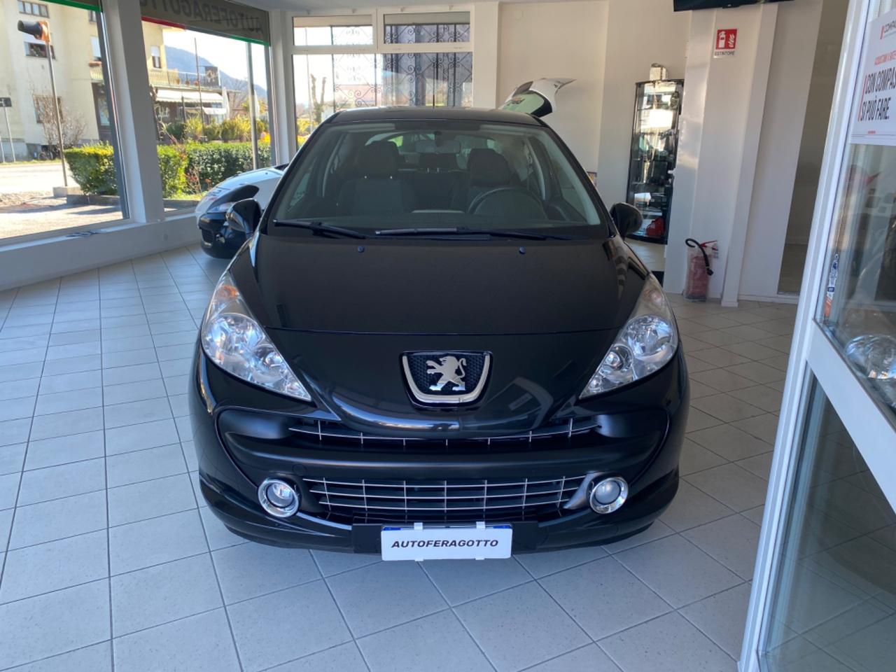 Peugeot 207 1.4 VTi 95CV 3p. X Line