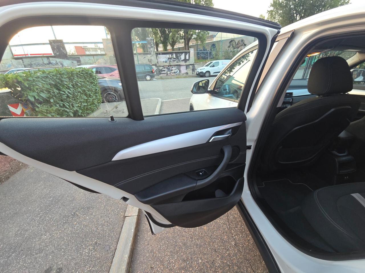 Bmw X2 16d sDrive Mesh Edition