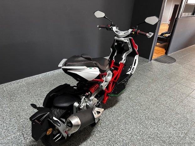 ITALJET DRAGSTER 125 TRICOLORE