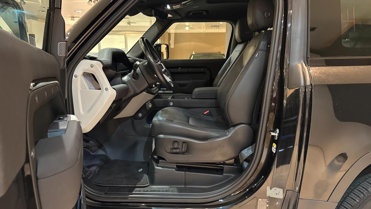 Land Rover Defender 3.0D 200 CV AWD Auto - 2023