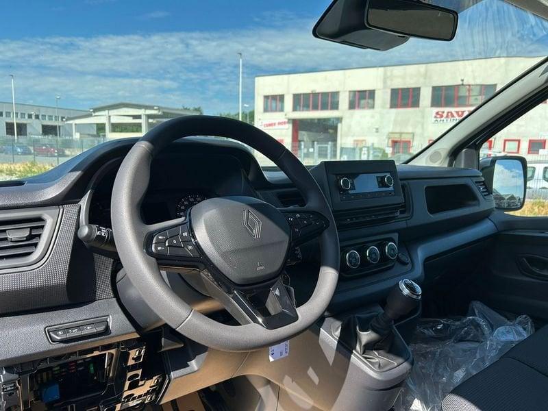 Renault Trafic passenger 2.0 Blue dci 150cv L1H1 Authentic