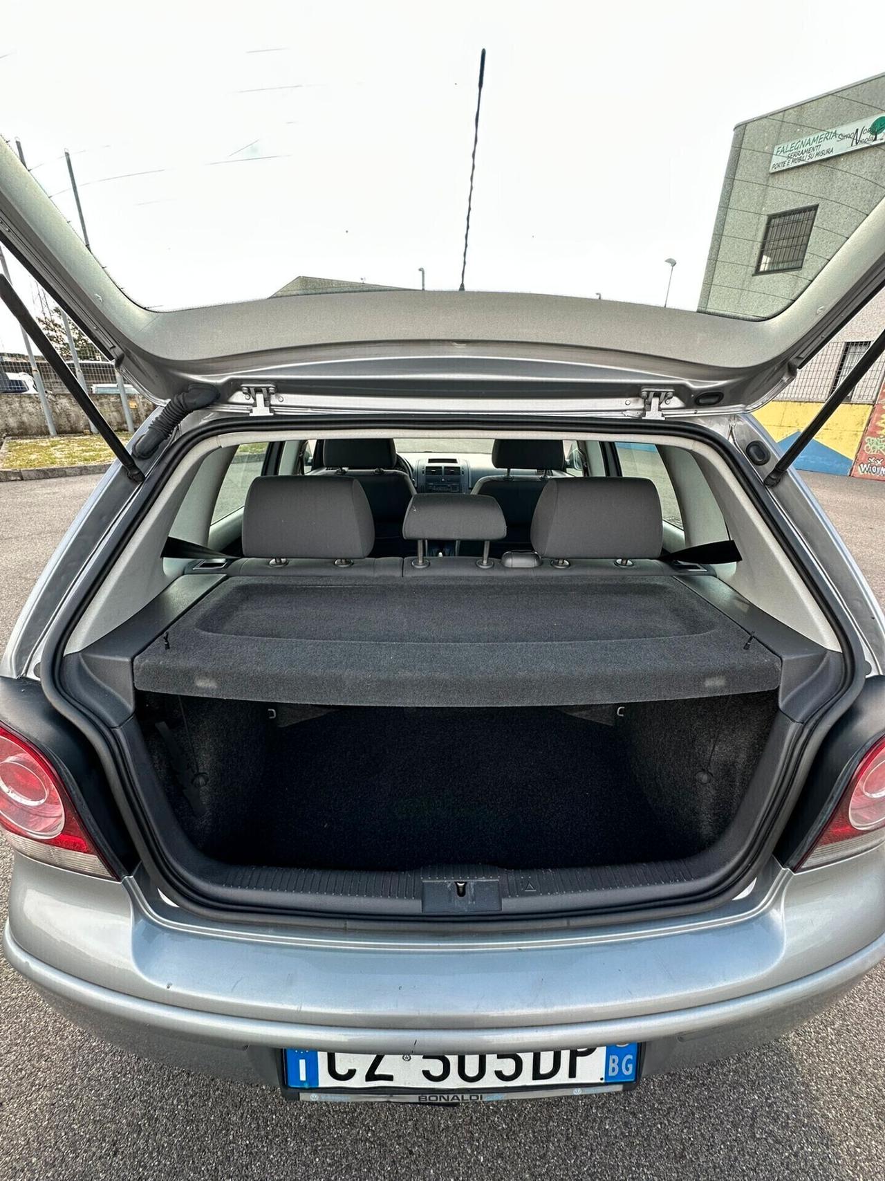 Volkswagen Polo 1.2 5p. Trendline