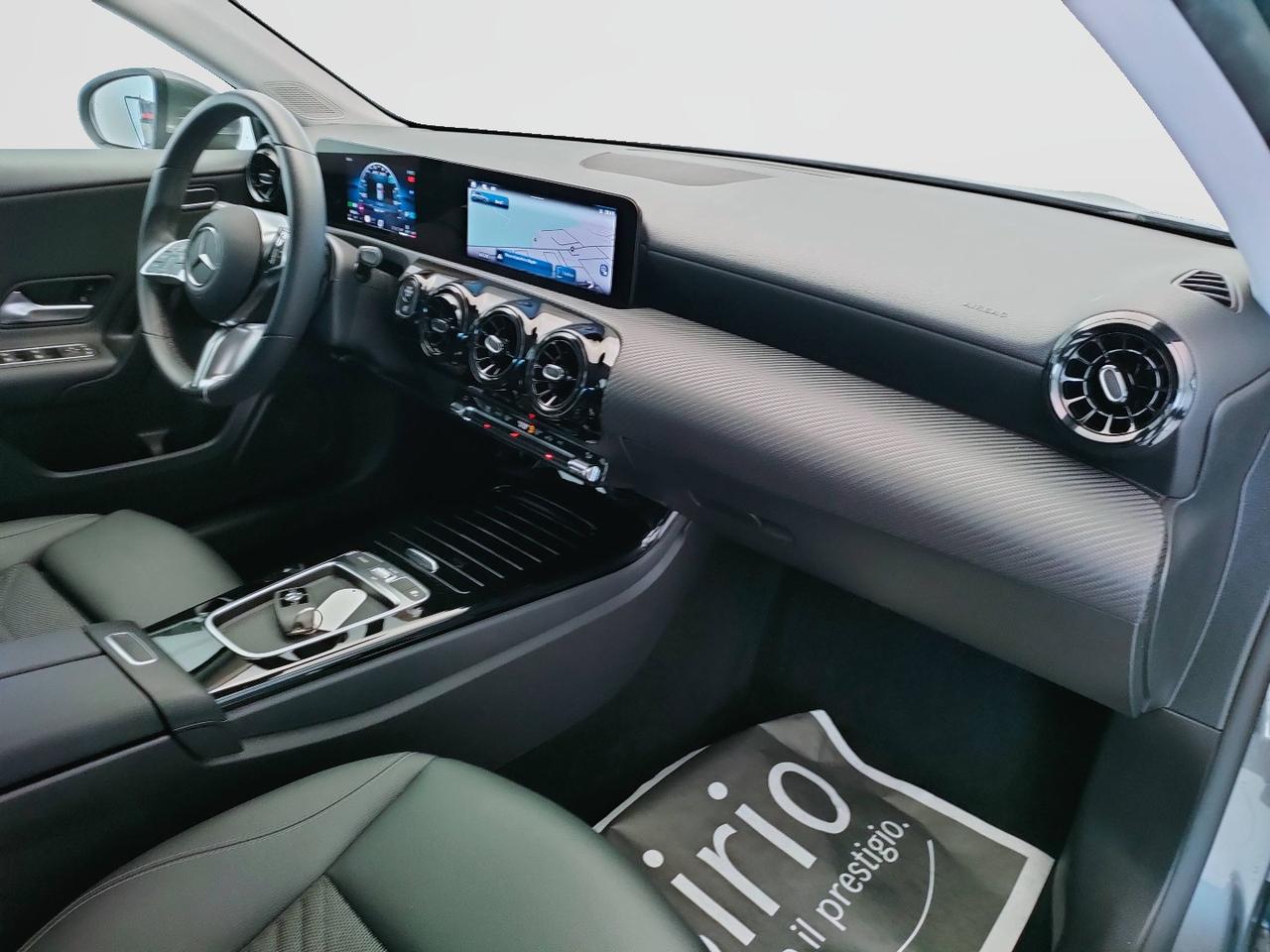 Mercedes-Benz Classe A - W177 2023 - A 180 d Advanced auto