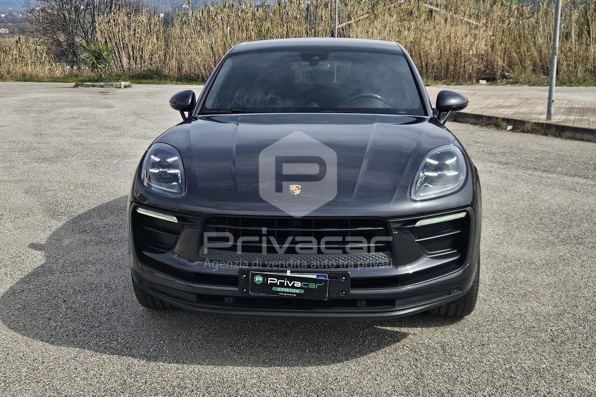 PORSCHE Macan 2.0