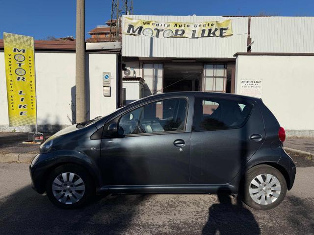 TOYOTA Aygo 1.0 12V VVT-i 5 porte Sol