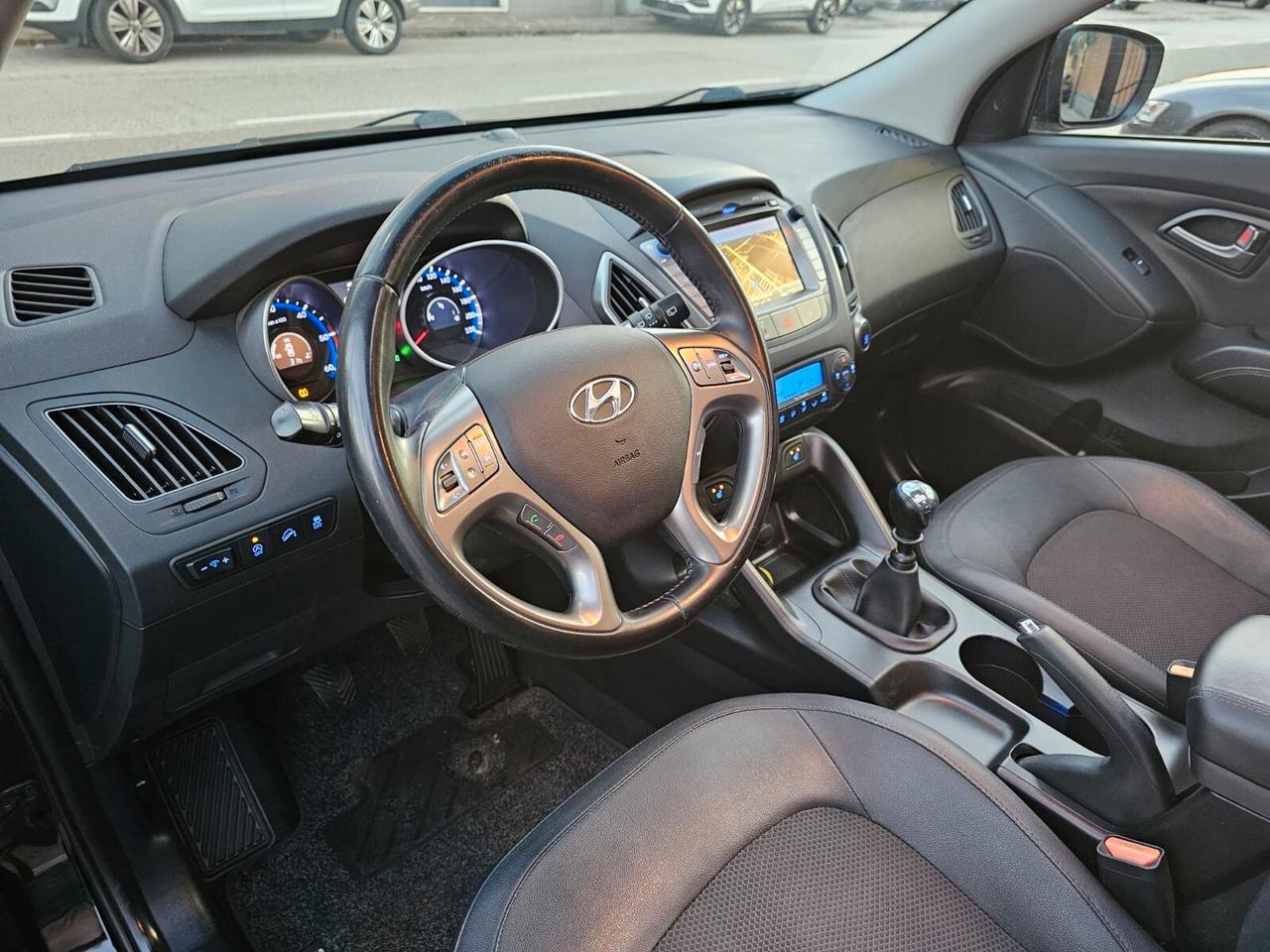 Hyundai iX35 1.7 CRDi 115cv Blue*Pelle*Navi*Tetto*Bi-Xeno*Unipro*