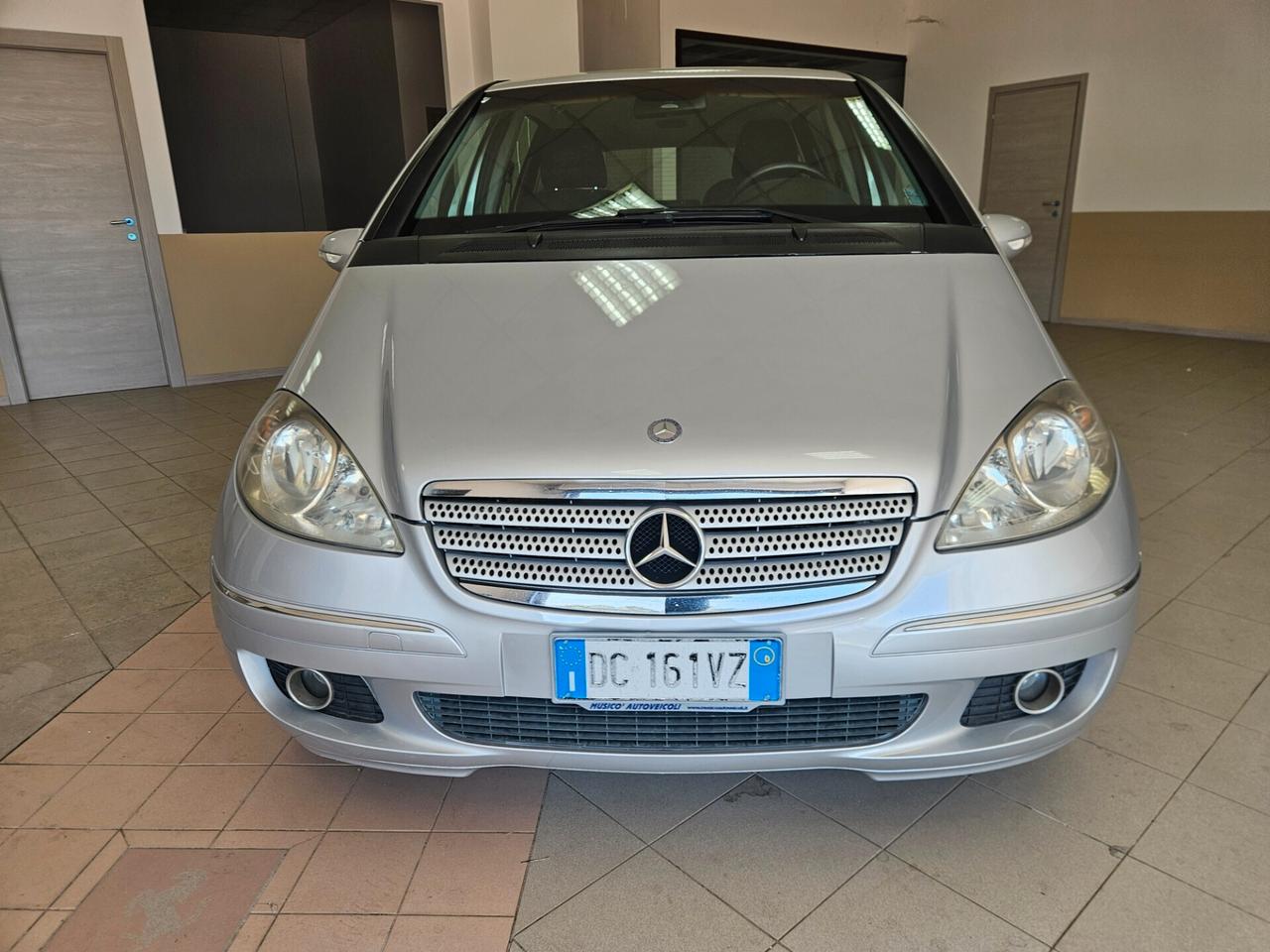 Mercedes-benz A 200 A 200 CDI Elegance