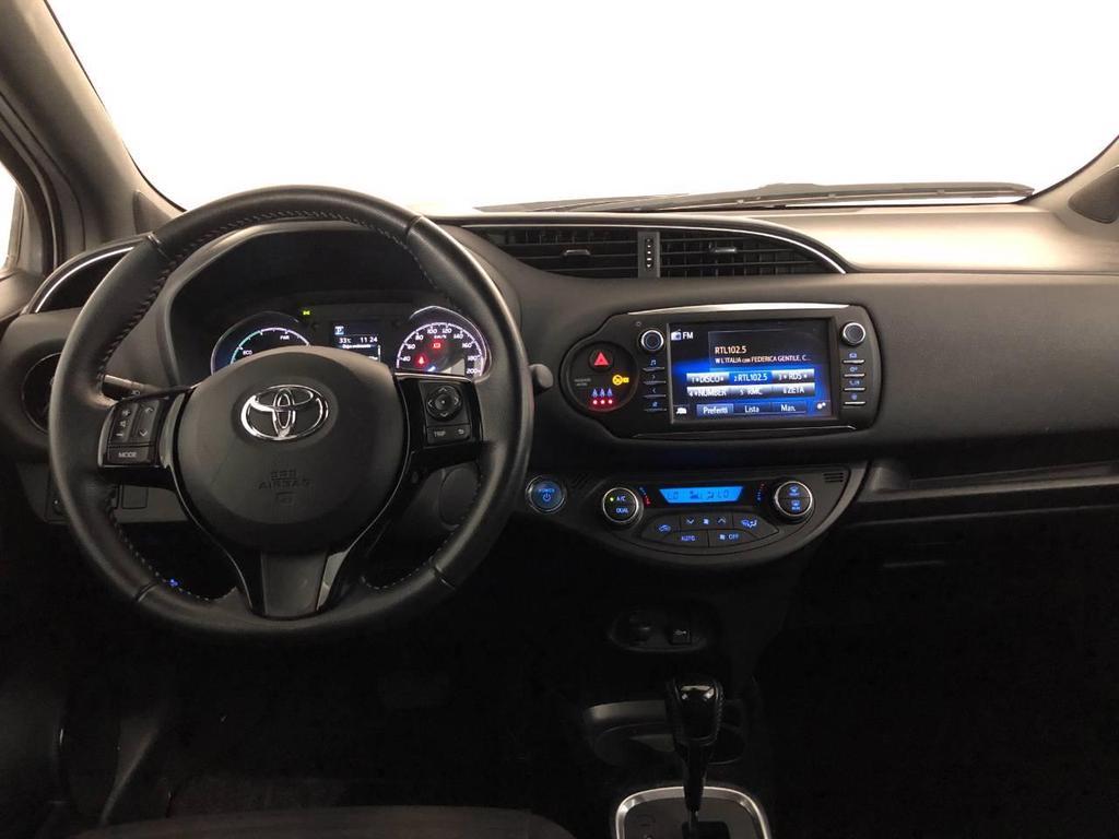 Toyota Yaris 5 Porte 1.5 VVT-i Hybrid Trend White Edition E-CVT