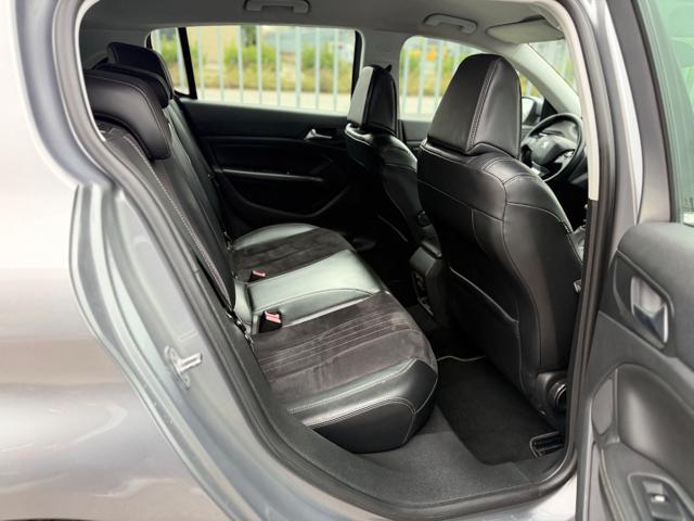 PEUGEOT 308 BlueHDi 150 S&S Allure