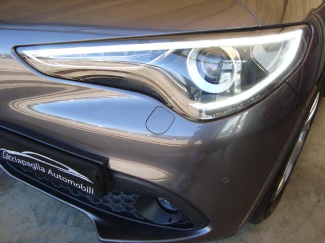 Alfa R. Stelvio 2.2 T.Diesel Executive rwd 190cv AT8 my19