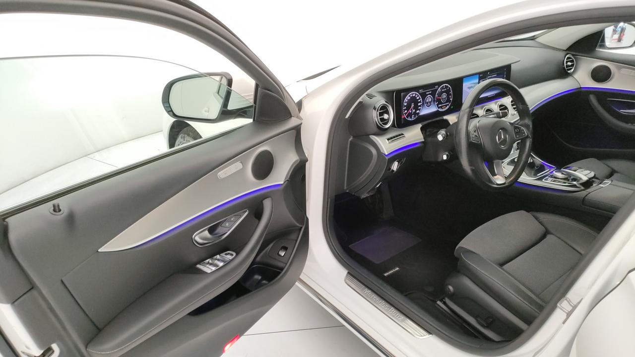 Mercedes-Benz E 220 d Business Sport 4matic auto