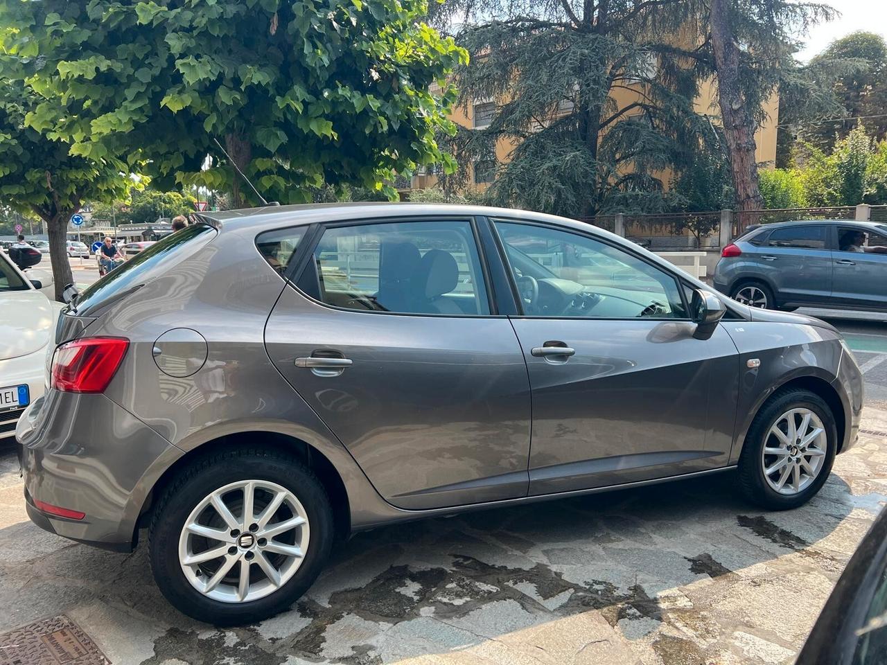 SEAT IBIZA 1.4 TDI 75 CV CR 5p. CONNECT NEO PATENTATI