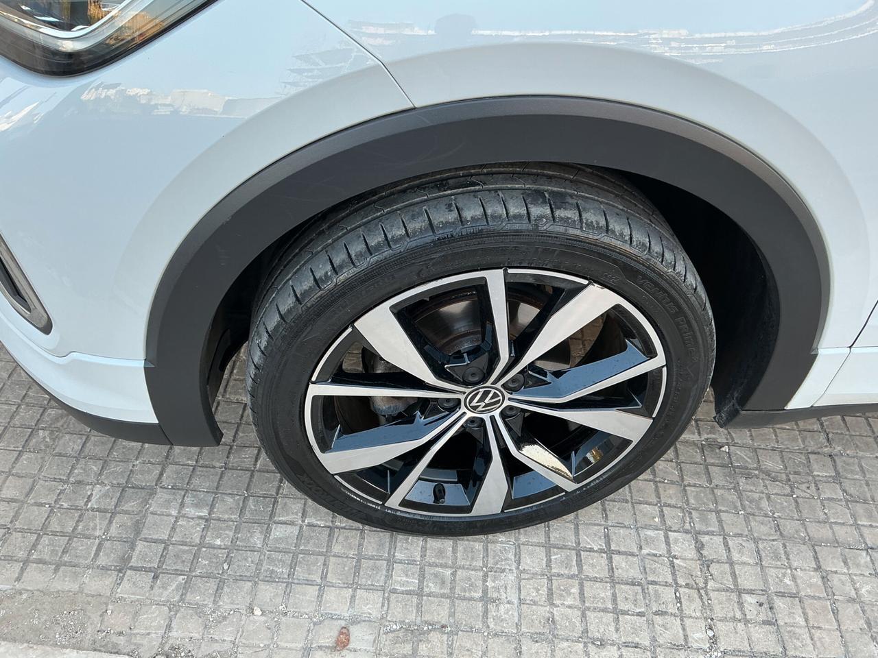 Volkswagen T-Cross 1.0 TSI 115 CV R-Line
