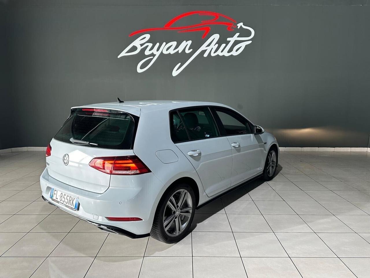 Volkswagen Golf 115 CV 5p. R- LINE