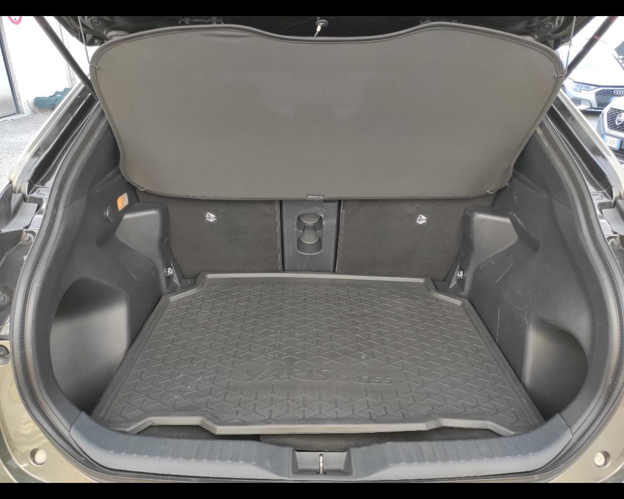 TOYOTA Yaris Cross - Yaris Cross 1.5 Hybrid 5p. E-CVT Premiere