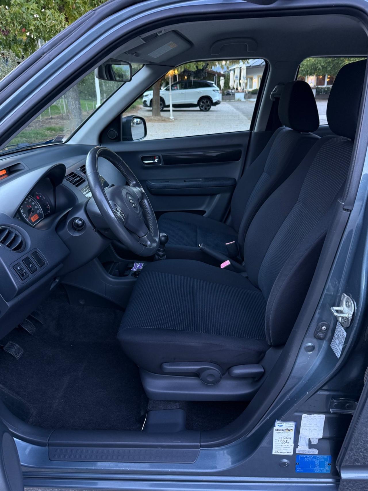 Suzuki Swift 1.3 4x4 5p. GL