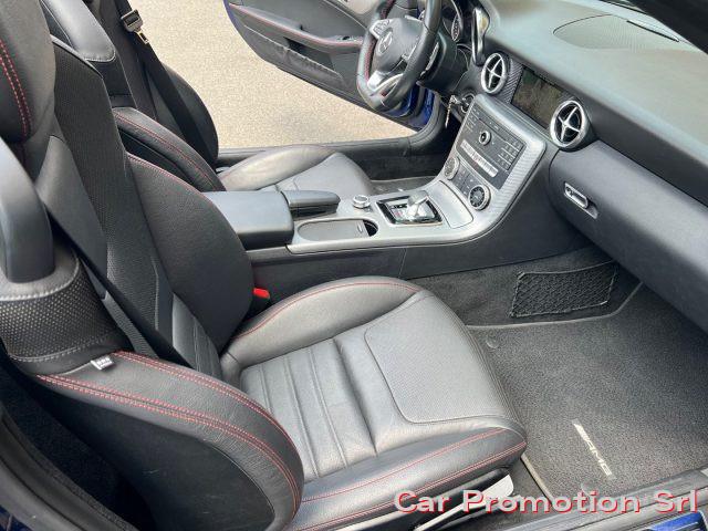 MERCEDES-BENZ SLC 200 Premium