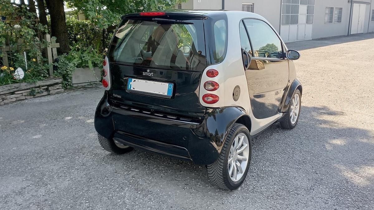 Smart ForTwo (MOTORE REVISIONATO)