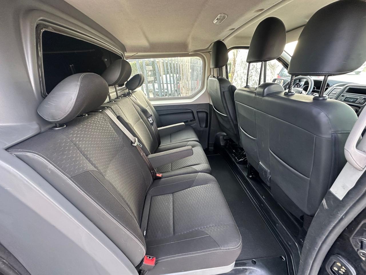 Opel Vivaro 6 posti 1.6 diesel