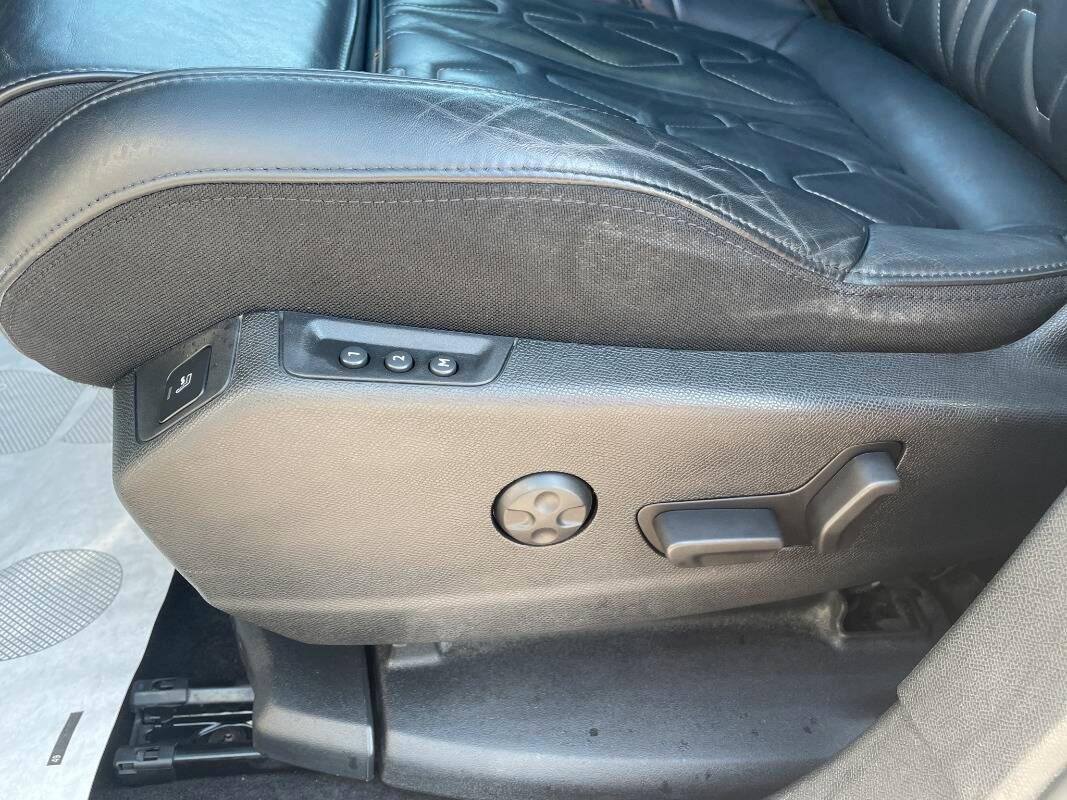 Peugeot 3008 II 1.6 hybrid4 phev GT Pack 300cv CON TETTO APRIBILE