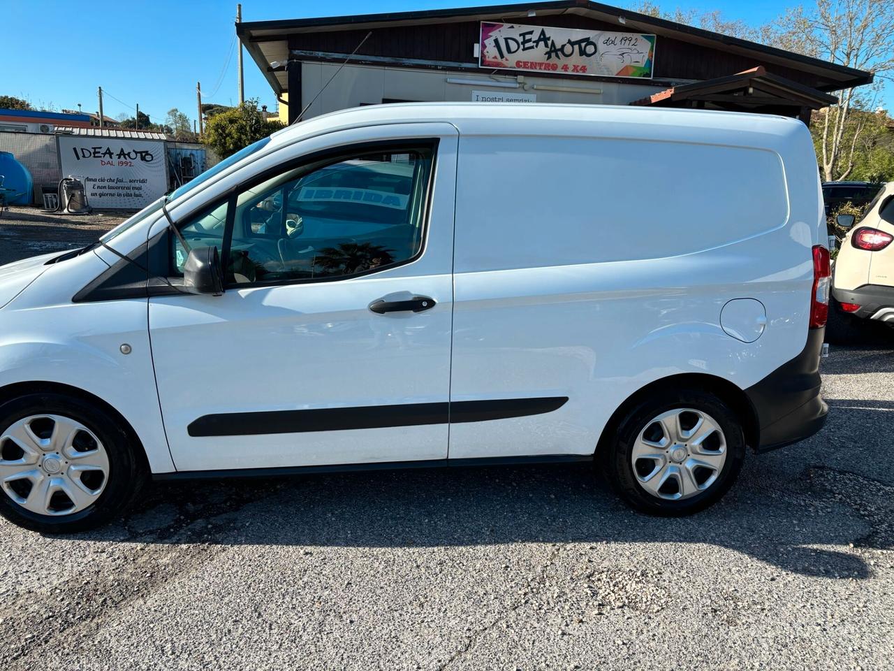 Ford Transit Courier Transit Courier 1.5 TDCi 75CV Van Trend