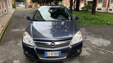 Opel Astra 1.4 16V GPL-TECH 5 porte Enjoy