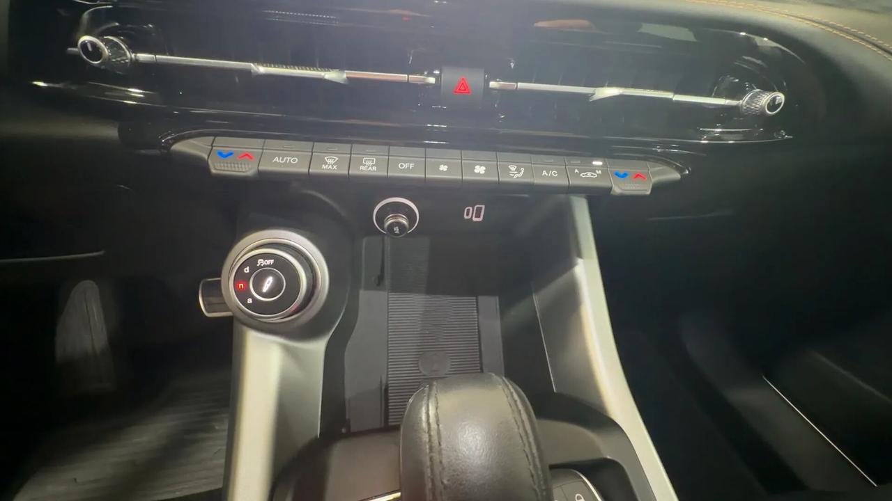 Alfa Romeo Tonale 1.6 diesel 130 CV TCT6 Veloce