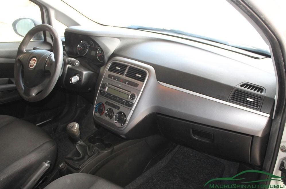 Fiat Punto 1.3 MJT II 75 CV 3 porte Neopatentati