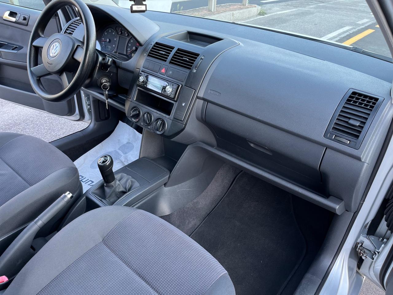 Volkswagen Polo 1.4 16V 5p. Comfortline