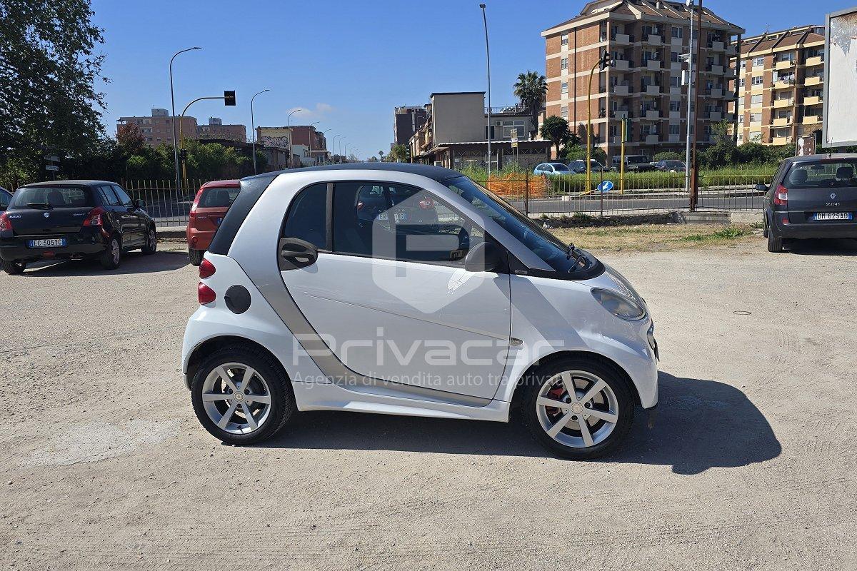 SMART fortwo 1000 62 kW coupé passion
