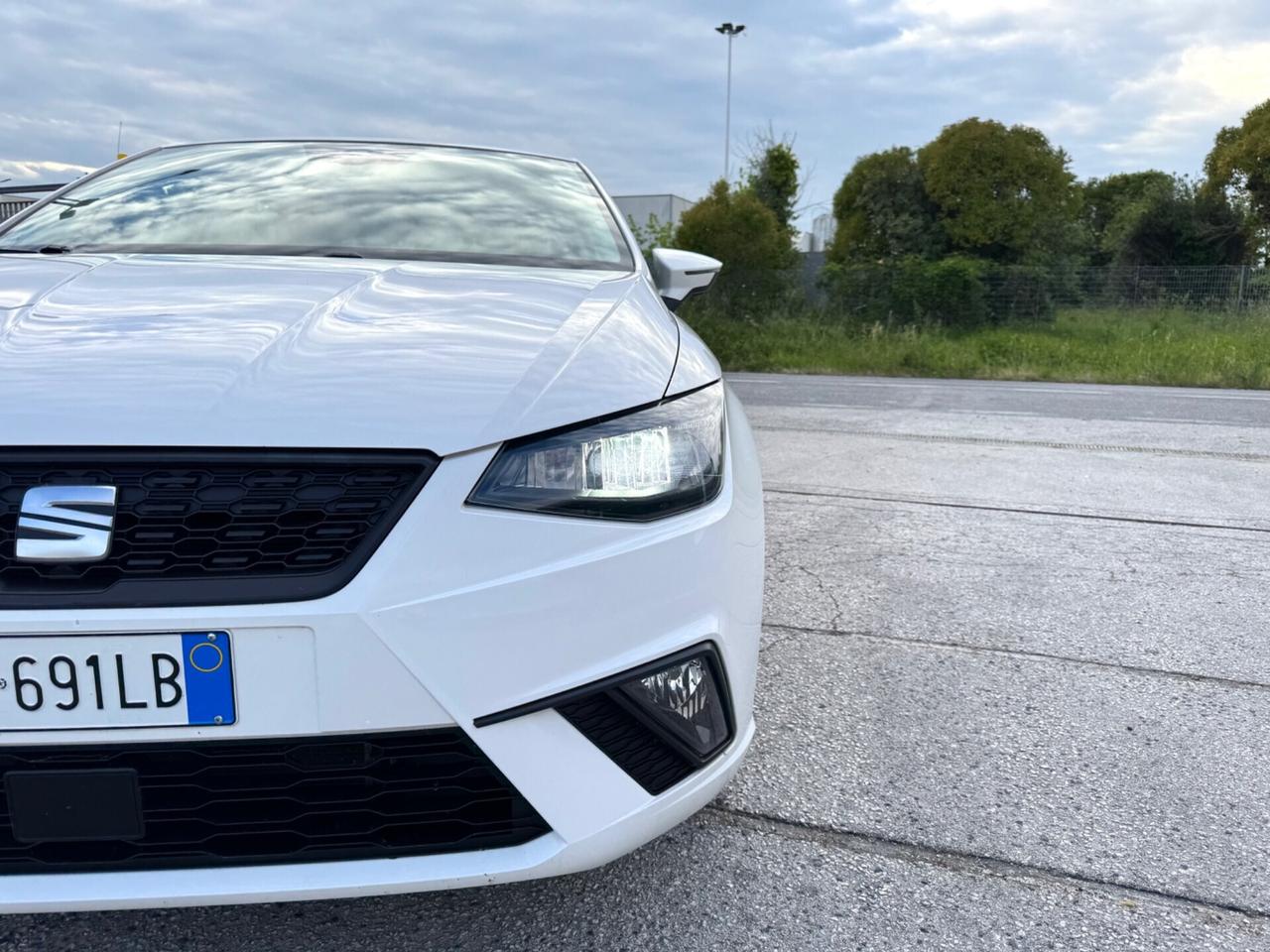 SEAT IBIZA 1.0 TGI Metano Style - Led Carplay
