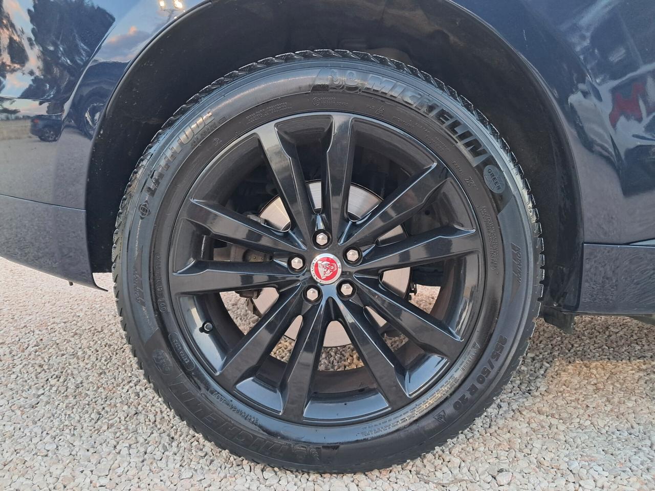 Jaguar F-Pace 2.0 D 180 CV R-Sport *TETTO-PELLE-LED*
