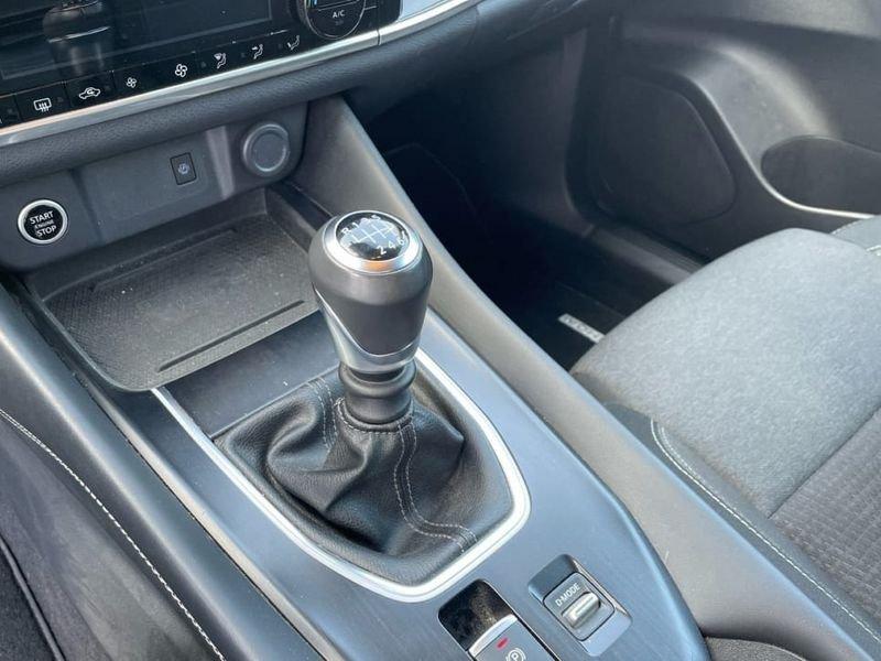 Nissan Qashqai 1.3 MHEV N-CONNECTA 2WD 140CV