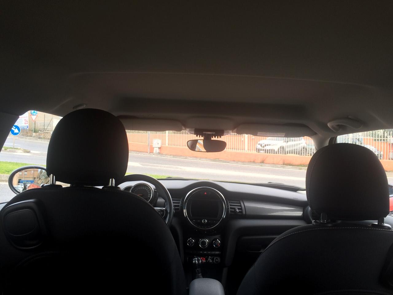 Mini Cooper 1.6 D tagliandata con garanzia !!!