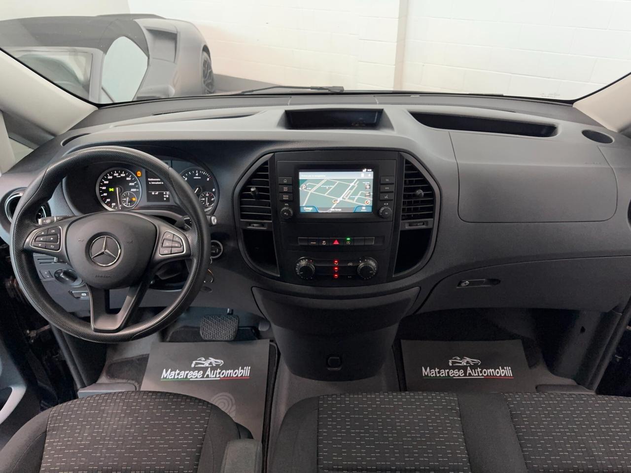 Mercedes-Benz Vito 114 cdi 2.0cc 136cv 3 Posti CarPlay Navigatore OK Neopatentati