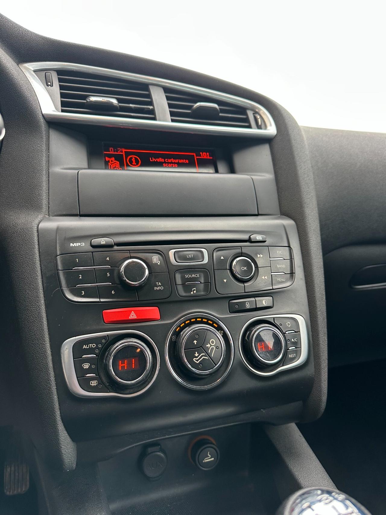 Citroen C4 1.6 HDi 90 Berlina 2012 Perfetta