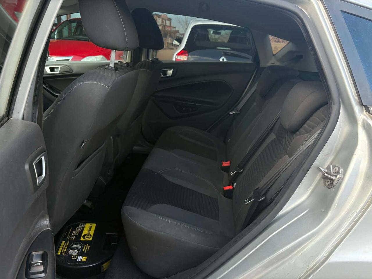 Ford Fiesta 1.5 TDCi 75CV 5 porte Titanium