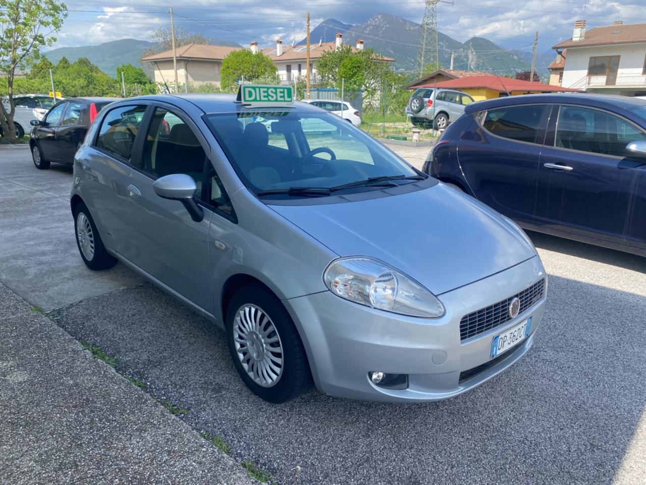 Fiat Grande Punto 1.3 MJT 90 CV 5 porte Dynamic