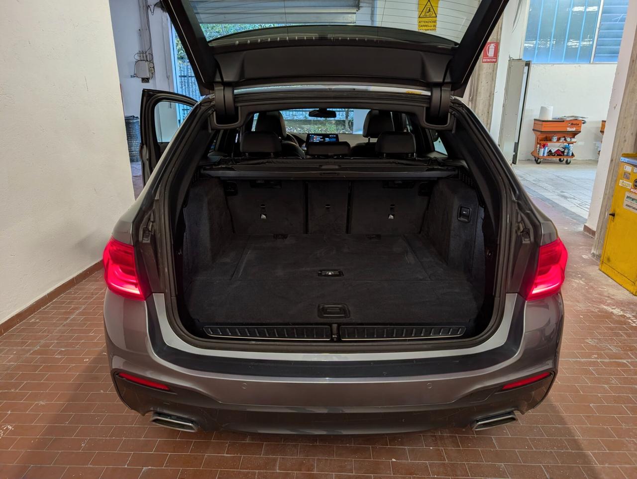 Bmw 520 520d xDrive Touring Msport