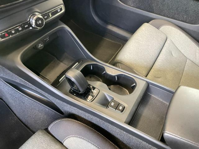 VOLVO XC40 1.5 T4 RECHARGE PLUG-IN HYBRID AUTOMATICO