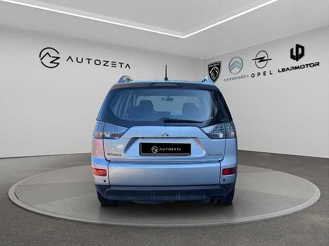 Mitsubishi Outlander 2.0 DI-D Intense DPF