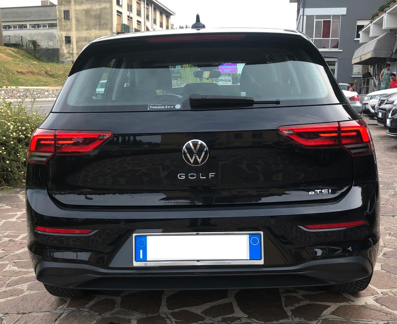 Volkswagen Golf 1.0 eTSI EVO DSG Life