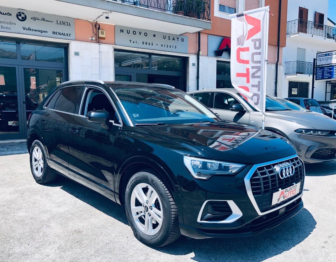 Audi Q3 35 TDI S tronic Business