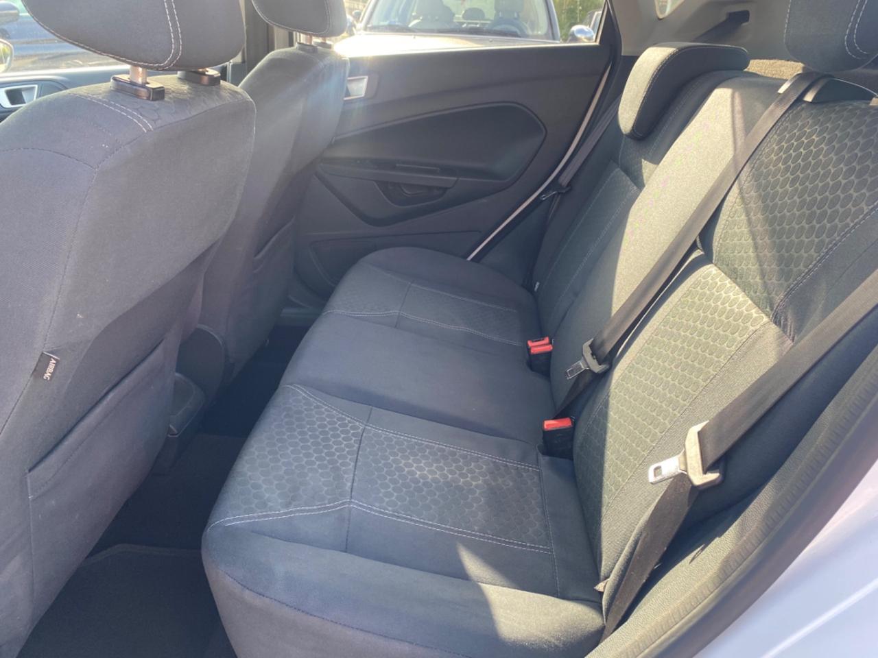 Ford Fiesta 1.4 5 porte Bz.- GPL Titanium