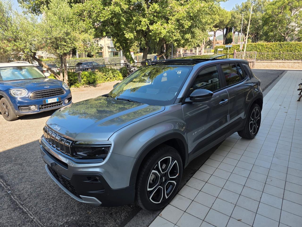 Jeep Avenger 1.2 Turbo 100 CV MHEV Summit
