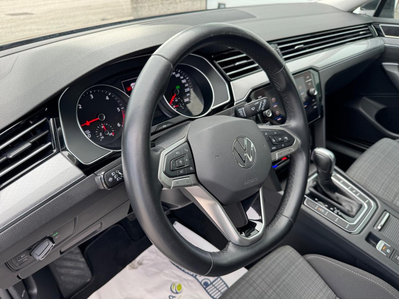 Volkswagen Passat Variant 2.0 TDI SCR 122 CV EVO DSG Business