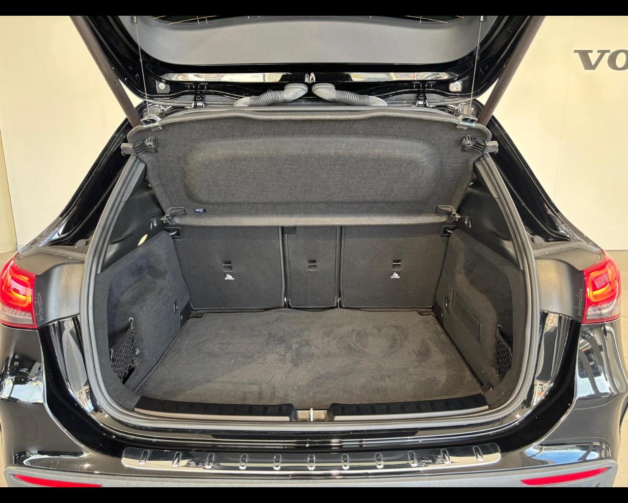 Mercedes-Benz GLA 250 e phev (eq-power) Premium auto