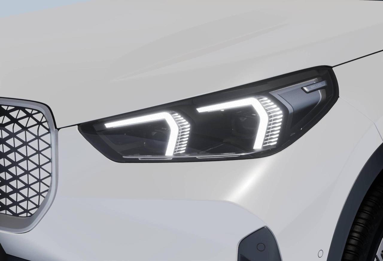 BMW X1 iX1 eDrive20 xLine